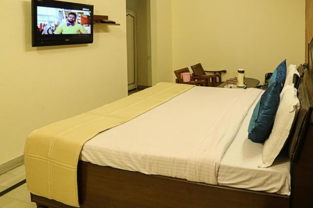 Hotel Amron45 Csandígarh Kültér fotó